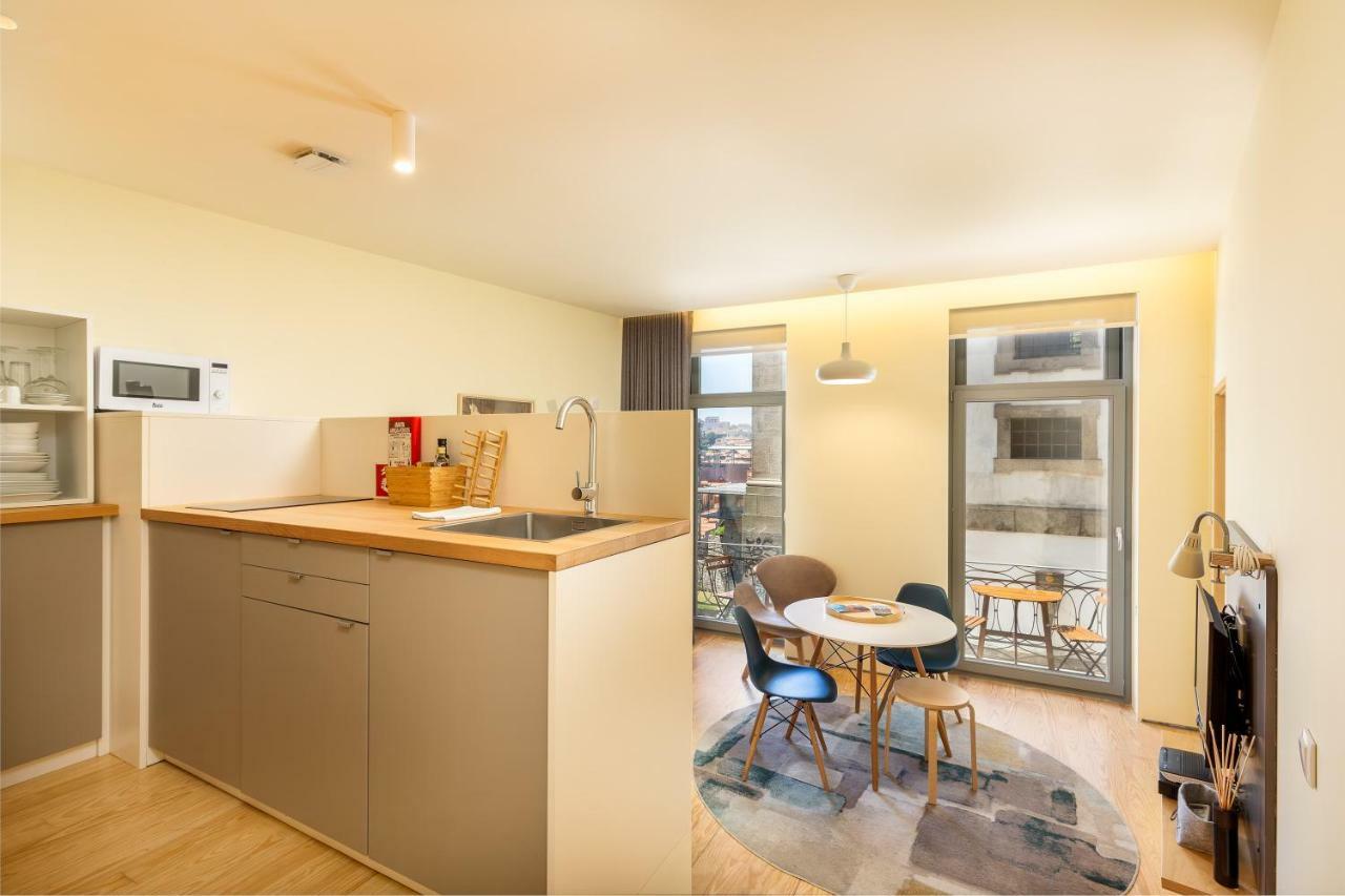 Feel Porto Codecal Apartments ภายนอก รูปภาพ
