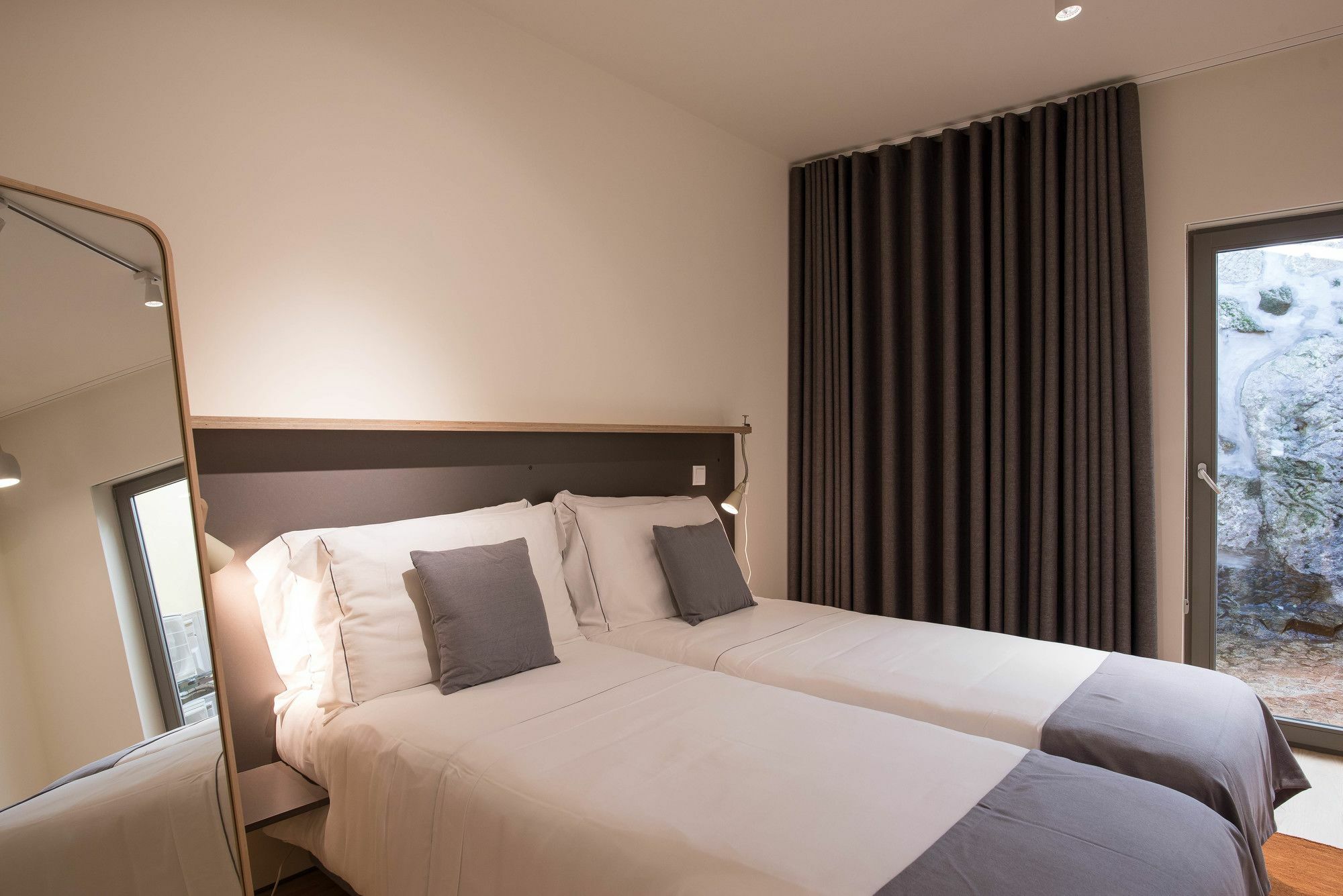 Feel Porto Codecal Apartments ภายนอก รูปภาพ
